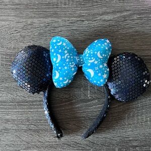 Minnie Mouse Ears